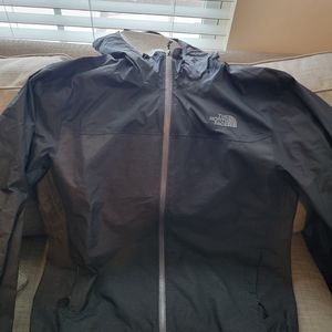 The North Face Black and Grey Lightweight Shell Raincoat Like New